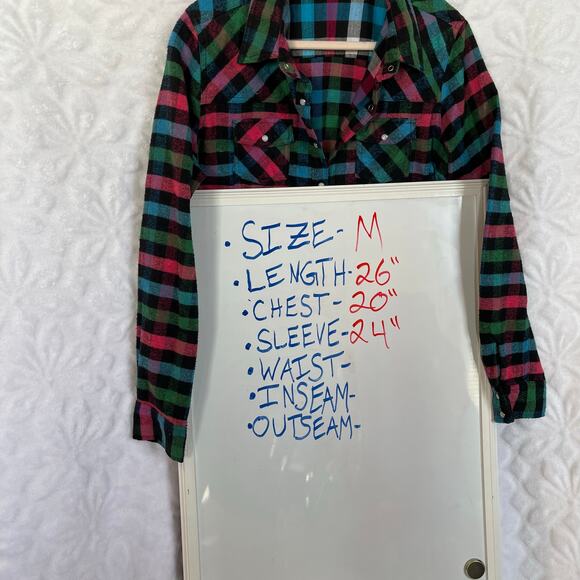 Urban groove plaid snap front long sleeve shirt with front pocket size M - Picture 5 of 6